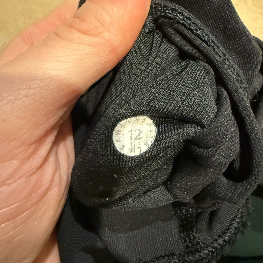 lululemon Wunder Under Black Leggings - Picture 4 of 5